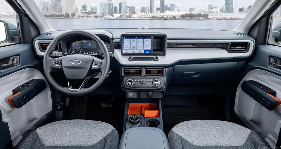2023 Ford Maverick Xlt Electric Interior
