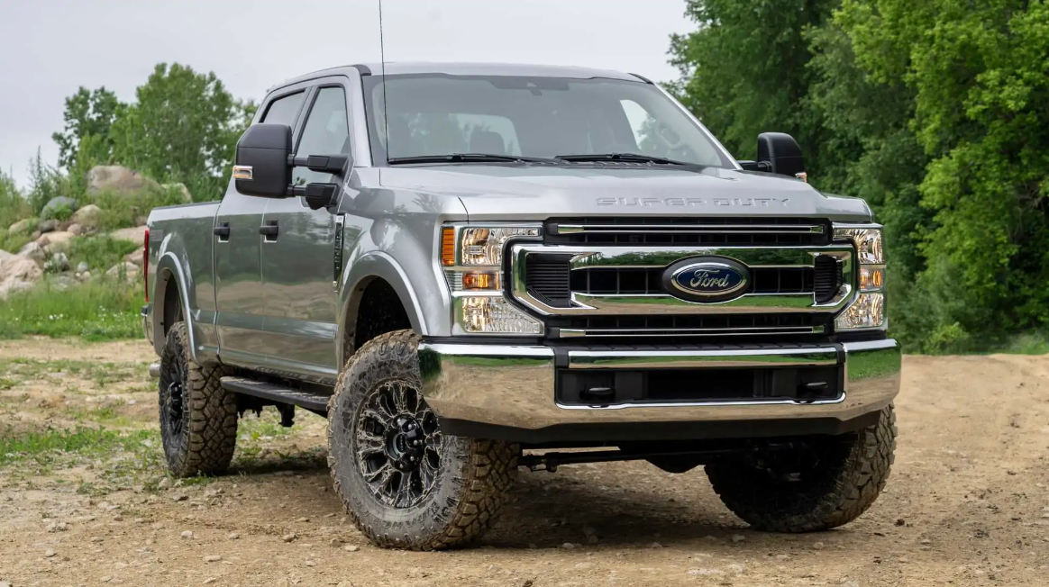 2023 Ford F-250 : How much engine power, what has changed, and reviews