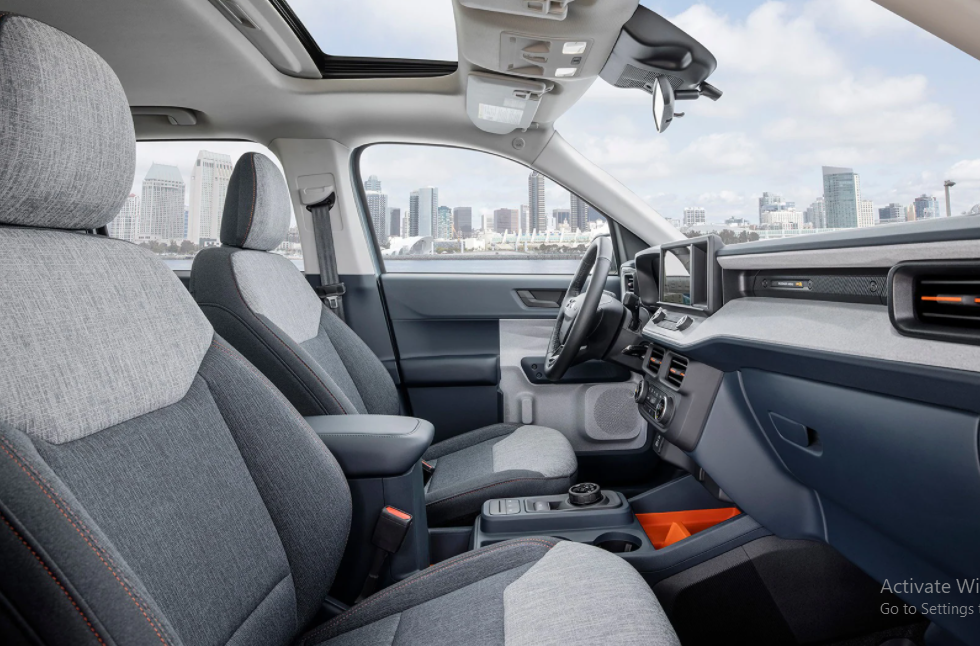 2023 Ford Maverick Hybrid Interior