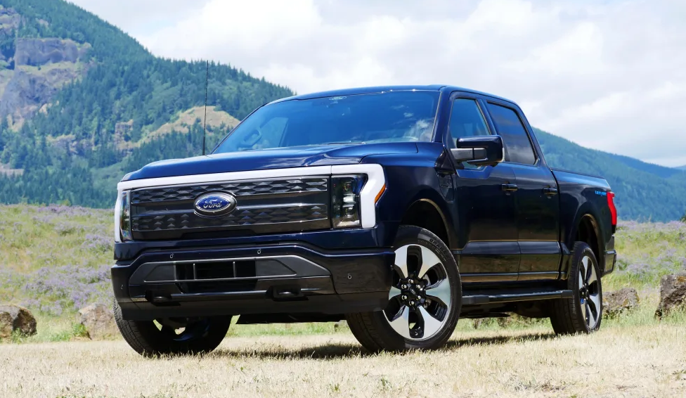 2023 Ford F-150 Lightning EV : Release Date, Specs And Colors