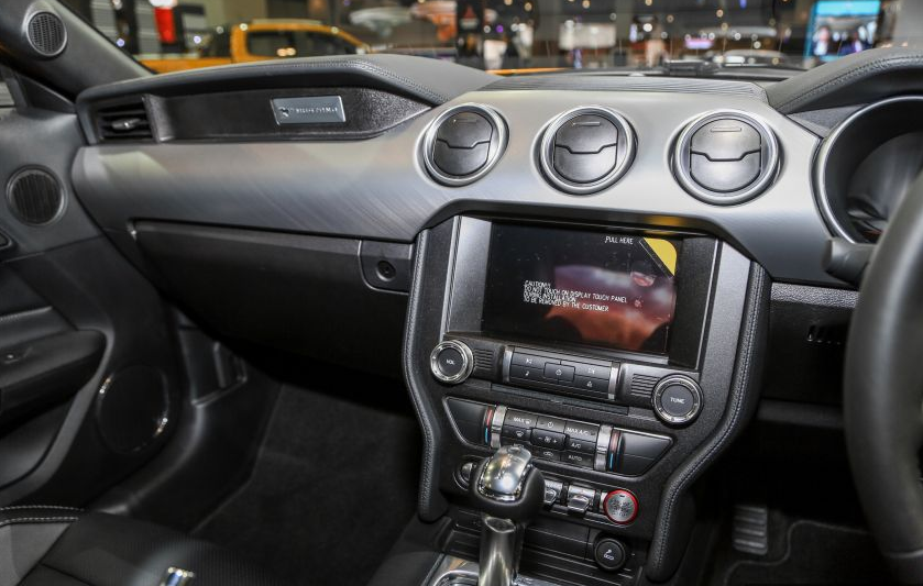 2024 Ford Mustang Shelby Interior
