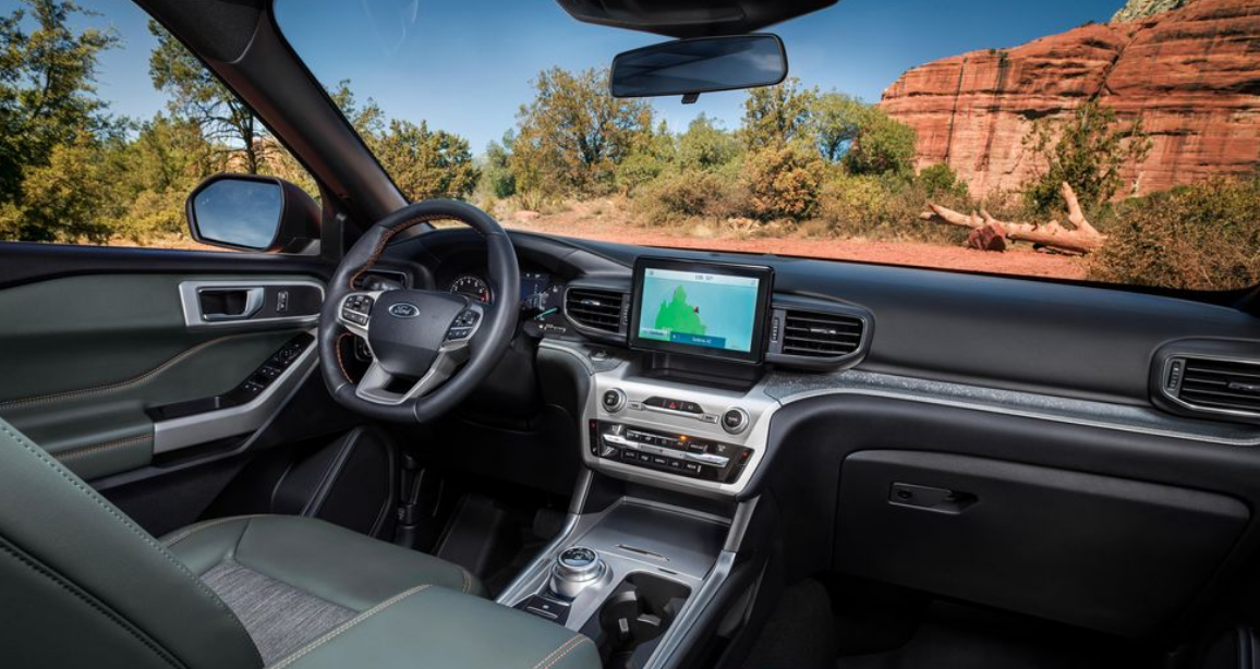 2023 Ford Explorer Hybrid Interior
