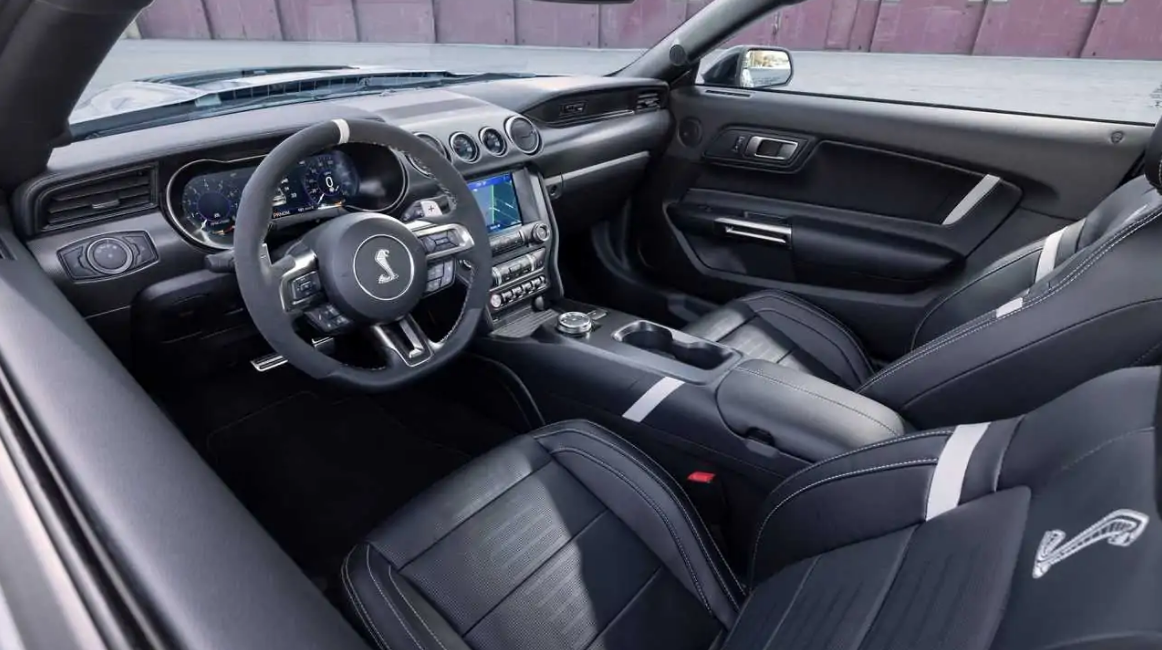 2024 Ford Mustang All-New Interior